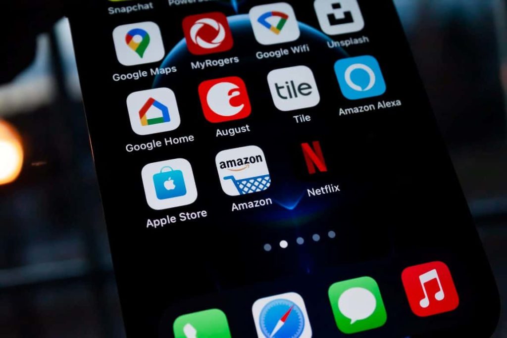 24 Best Utility Apps for Android and iOS
